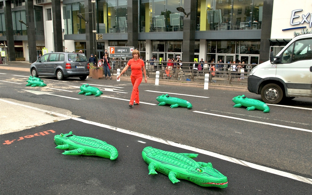 Miss O&rsquo;Range / Play